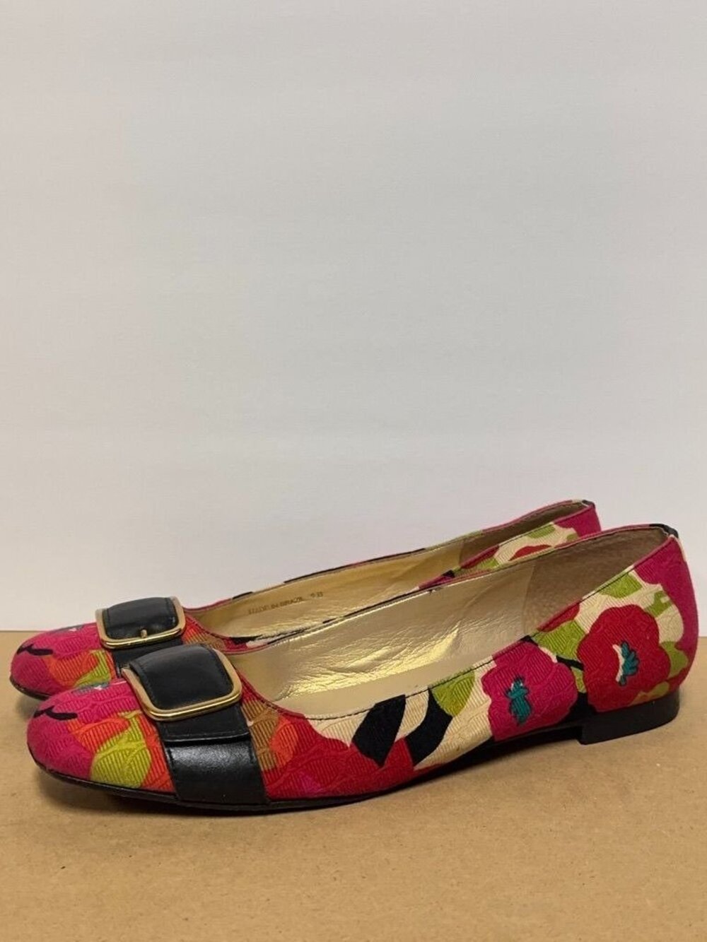 Talbots Floral Jacquard Ballet Flats Women's 9B Gold Buckle Square Toe *Flaw*